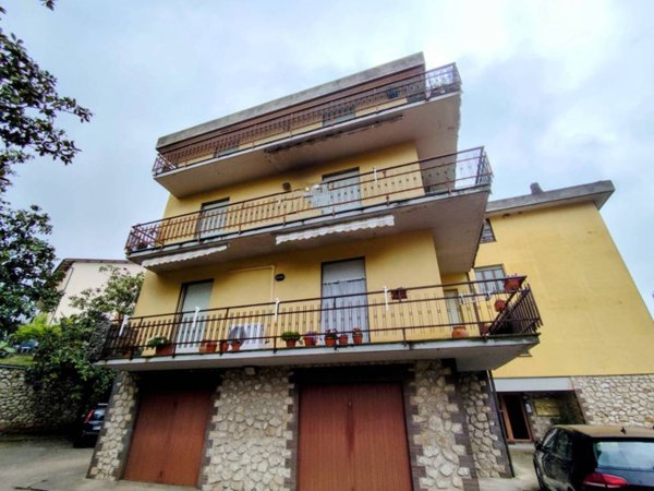 appartamento in vendita a Narni in zona Santa Lucia