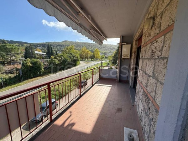 appartamento in vendita a Narni in zona Stifone