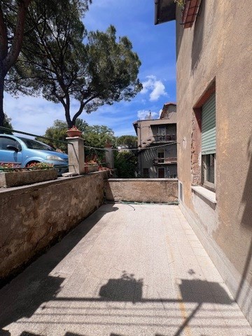 appartamento in vendita a Narni in zona Tre ponti