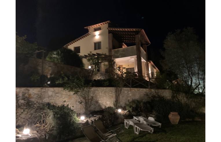 casa indipendente in vendita a Narni