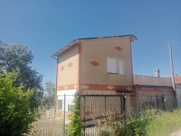 casa indipendente in vendita a Narni in zona Gualdo