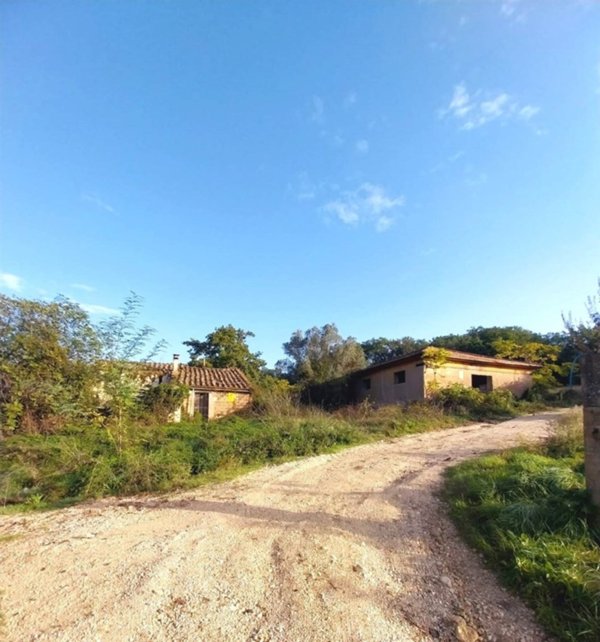 casa indipendente in vendita a Narni