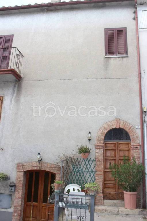 casa indipendente in vendita a Narni in zona Schifanoia