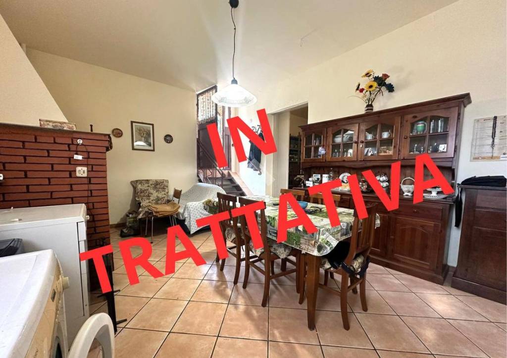 casa indipendente in vendita a Narni