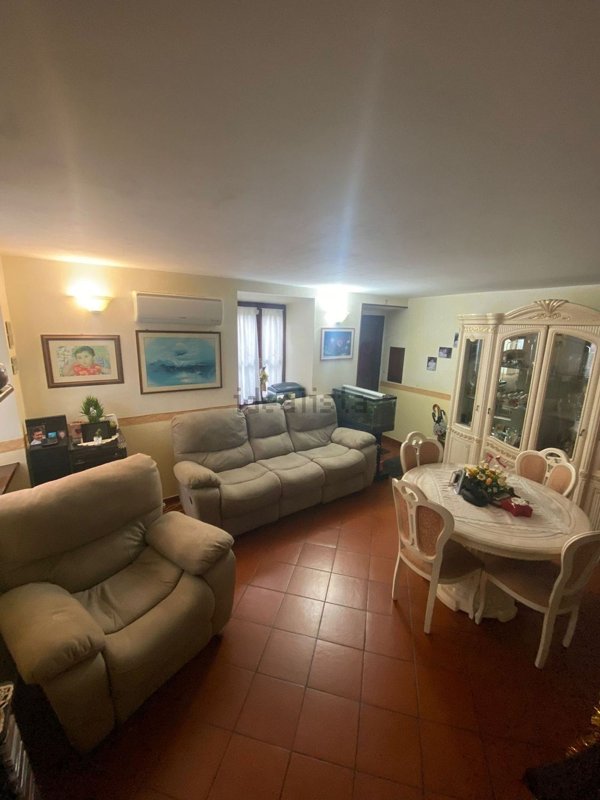 appartamento in vendita a Narni in zona Stifone