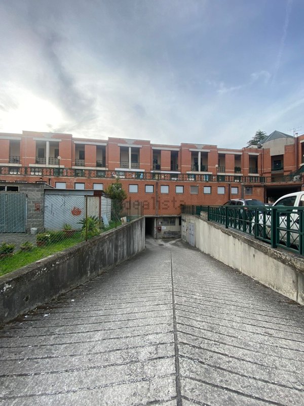 locale di sgombero in vendita a Narni in zona Narni Scalo