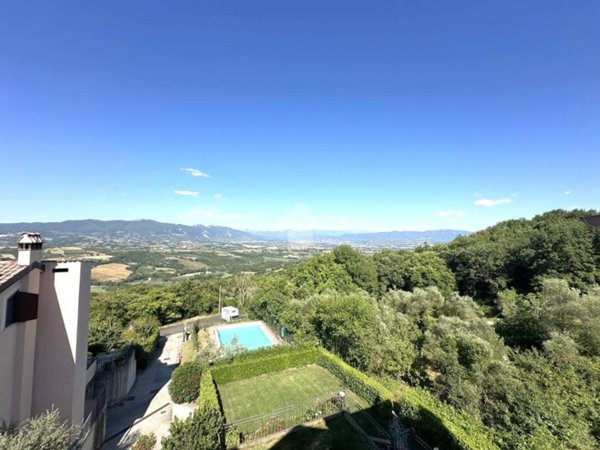 casa indipendente in vendita a Narni in zona Capitone