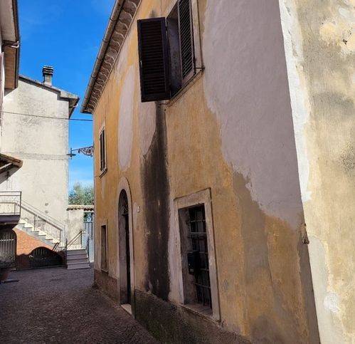 casa indipendente in vendita a Narni