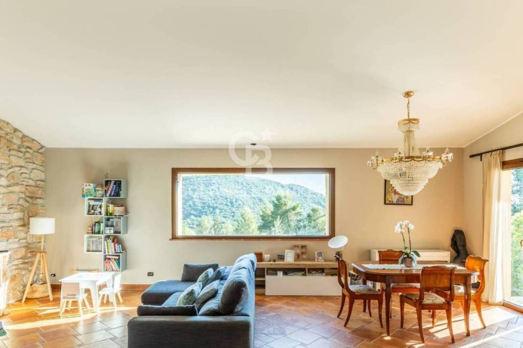 casa indipendente in vendita a Narni