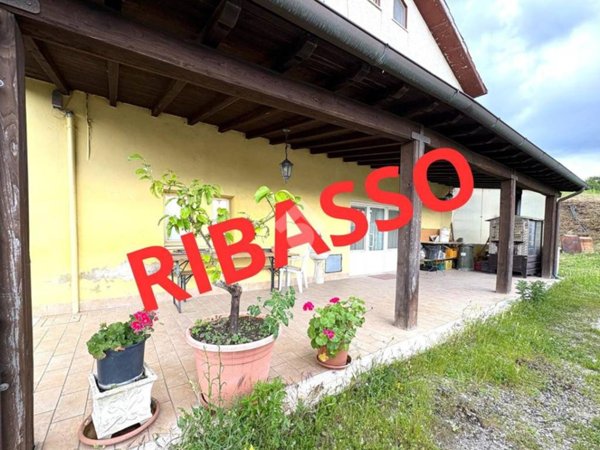 casa indipendente in vendita a Narni
