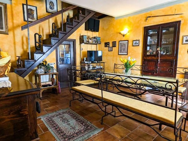 casa indipendente in vendita a Narni in zona Itieli