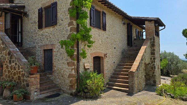 casa indipendente in vendita a Narni