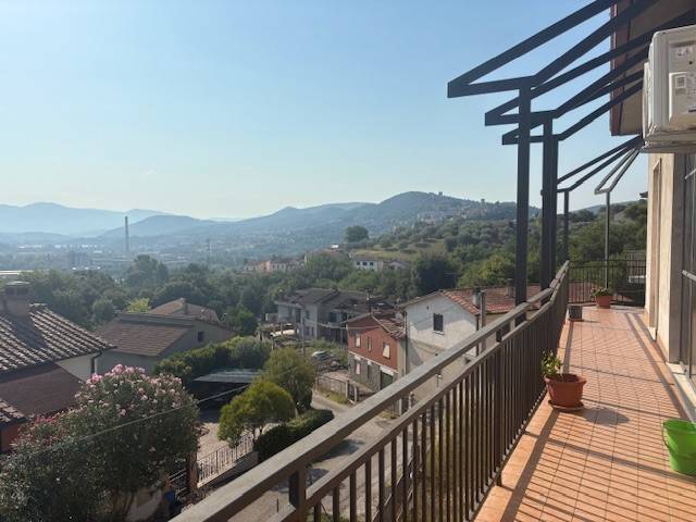 casa indipendente in vendita a Narni in zona Narni Scalo