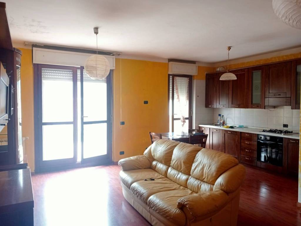 appartamento in vendita a Narni in zona Narni Scalo