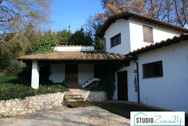 casale in vendita a Narni in zona Taizzano