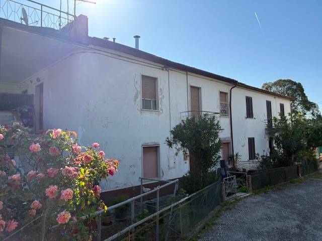 appartamento in vendita a Narni in zona San Liberato