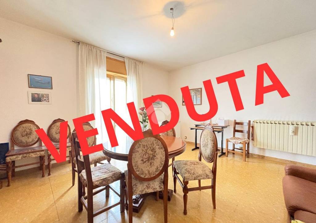 casa indipendente in vendita a Narni