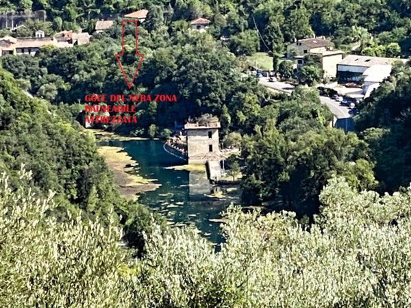 villa in vendita a Narni in zona Montoro