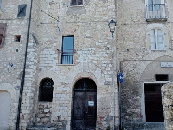 casa indipendente in vendita a Narni