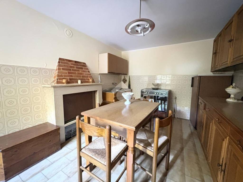 appartamento in vendita a Narni in zona Taizzano