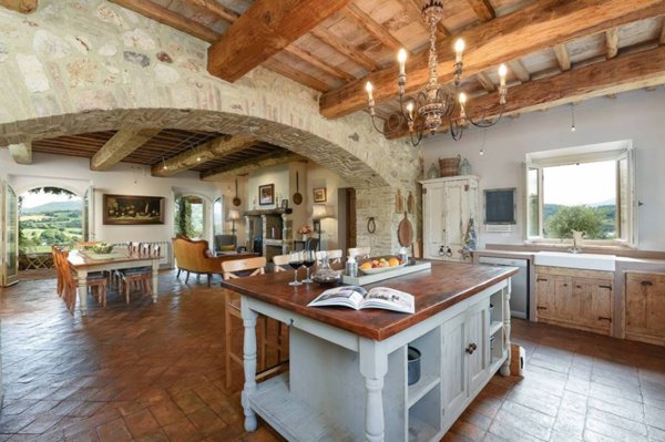 casa indipendente in vendita a Narni