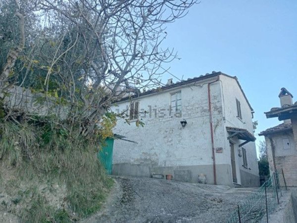 casa indipendente in vendita a Narni in zona Narni Scalo