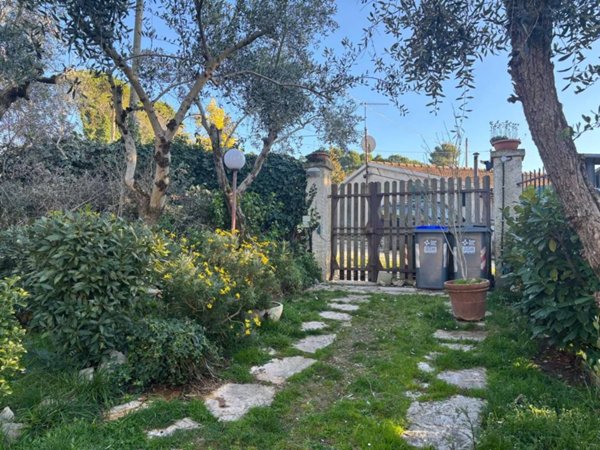 casa indipendente in vendita a Narni in zona Stifone