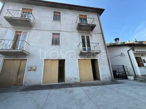 appartamento in vendita a Narni in zona Narni Scalo