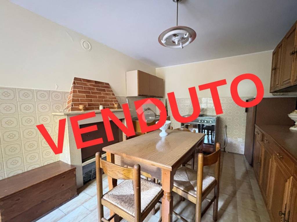 appartamento in vendita a Narni in zona Taizzano