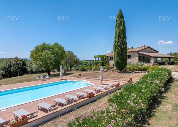 casale in vendita a Narni