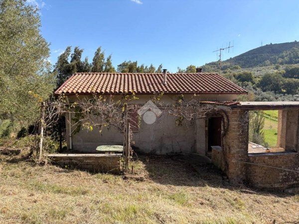 casa indipendente in vendita a Narni