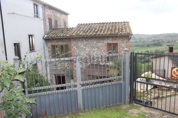 casa indipendente in vendita a Narni in zona Schifanoia
