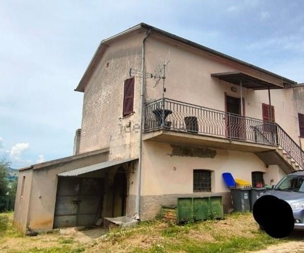 casa semindipendente in vendita a Narni in zona Schifanoia