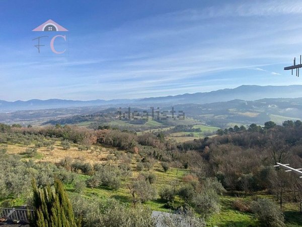 casa indipendente in vendita a Narni