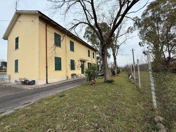 appartamento in vendita a Narni in zona San Liberato