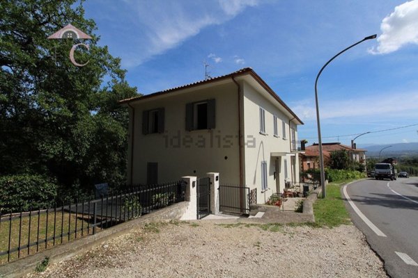 appartamento in vendita a Narni in zona Narni Scalo