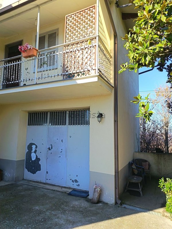 casa semindipendente in vendita a Narni in zona Gualdo