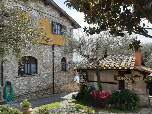casa indipendente in vendita a Narni in zona Vigne
