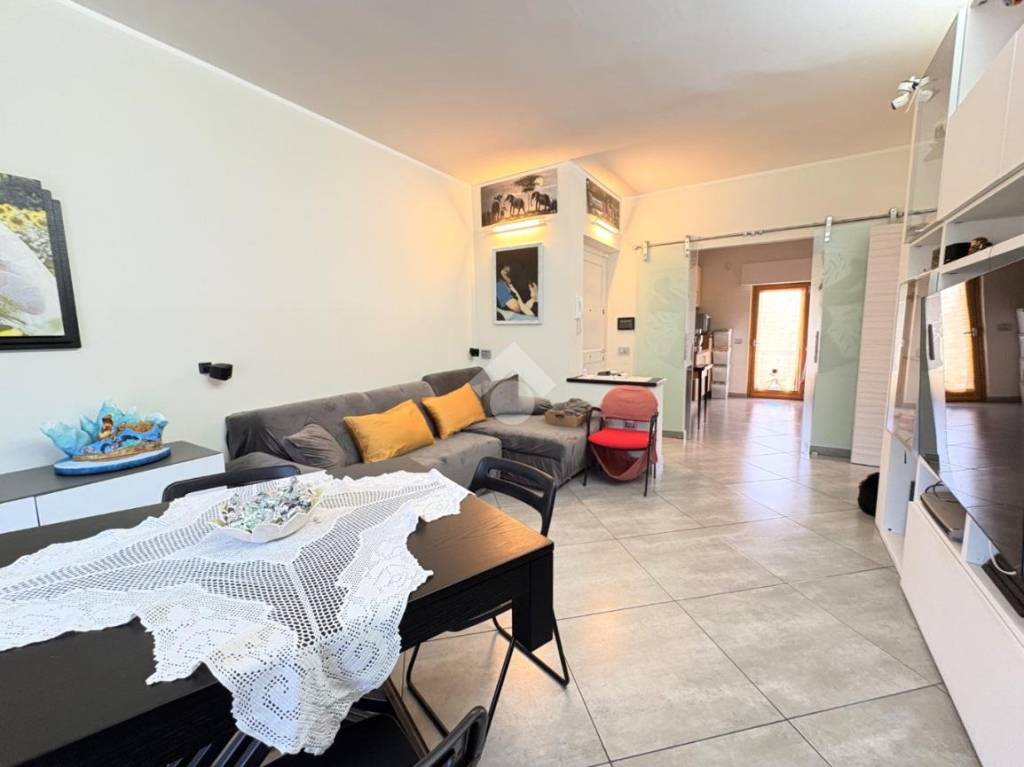 appartamento in vendita a Narni in zona Narni Scalo