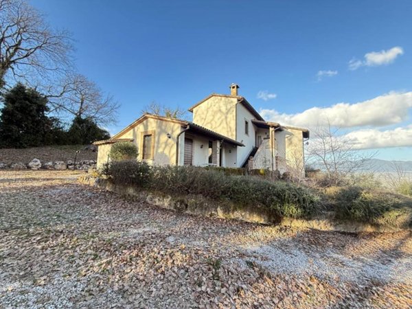 casa indipendente in vendita a Narni in zona Narni Scalo