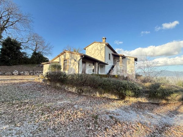 casa indipendente in vendita a Narni in zona Narni Scalo