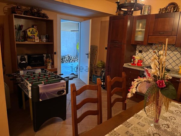 casa indipendente in vendita a Narni