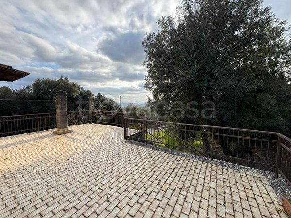 casa indipendente in vendita a Narni in zona Schifanoia