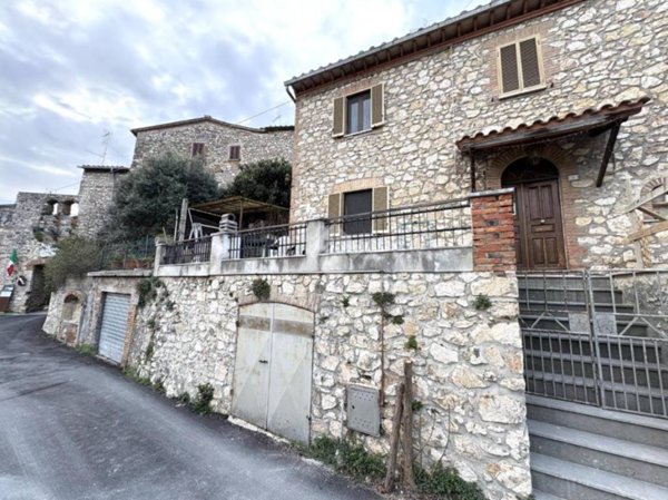 appartamento in vendita a Narni in zona Taizzano