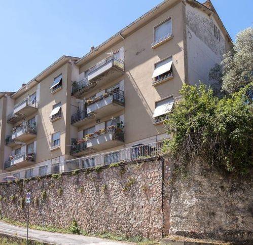 appartamento in vendita a Narni in zona Tre ponti