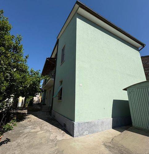 appartamento in vendita a Narni in zona Narni Scalo