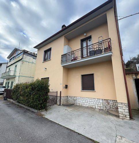 casa indipendente in vendita a Narni in zona Narni Scalo