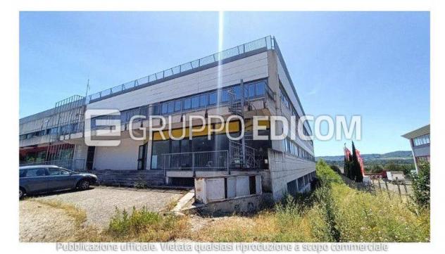 negozio in vendita a Narni in zona San Liberato