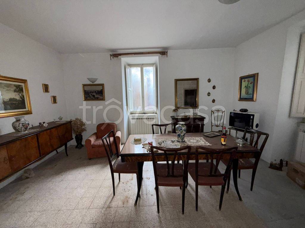 casa indipendente in vendita a Narni