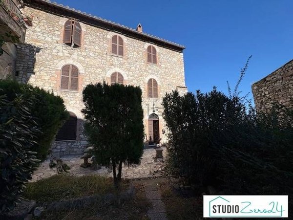 intera palazzina in vendita a Narni
